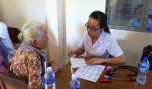 Khám và phát thuốc miễn phí cho gia đình chính sách, hộ nghèo