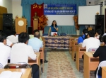 Giảng viên Lê Thị Kim Xuân hướng dẫn lớp