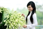 Hoa tháng tư