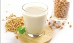 Vitamin B có nhiều trong đậu tương (Ảnh: KT)