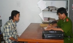 Công an huyện Châu Thành đang làm việc với đối tượng vi phạm pháp luật.