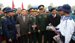Các đồng chí lãnh đạo động viên thanh niên huyện Thanh Hà (Hải Dương) lên đường nhập ngũ đợt 1 năm 2014.