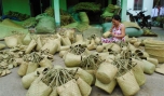 Chị Lại Thị Hên: Người "giữ lửa" cho nghề truyền thống