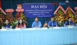 Đoàn Chủ tịch làm việc tại Đại hội.