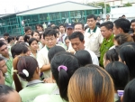 Công đoàn các khu công nghiệp tỉnh cùng các ngành chức năng tỉnh phối hợp với lãnh đạo doanh nghiệp kịp thời giải quyết ổn thỏa một vụ TCLĐ xảy ra ở Cụm công nghiệp Trung An (TP. Mỹ Tho).