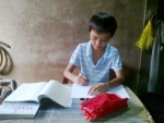 Em Lê Duy Khánh tự học ở nhà