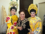 NSND Ngọc Giàu "đột nhập" hậu trường hát bội