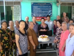 NSND Ngọc Giàu mừng sinh nhật tuổi 66