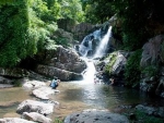 Chinh phục thác Thùm Thùm