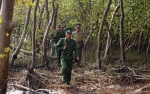 Tuần tra ở cồn Ngang.