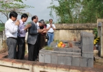 Ban chấp hành Hội Nhà văn Việt Nam viếng mộ các nhà văn tiền bối