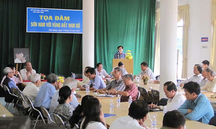 Quang cảnh buổi tọa đàm