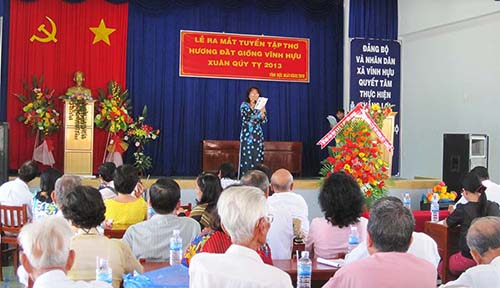 CLB Thơ Hương Đất Giồng ra mắt tuyển tập thơ