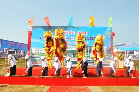 Khởi công xây dựng mới Trường THPT Chuyên Tiền Giang