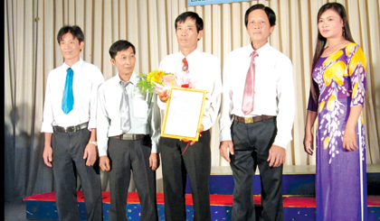 Tân Phước: Ra mắt CLB Đờn ca tài tử