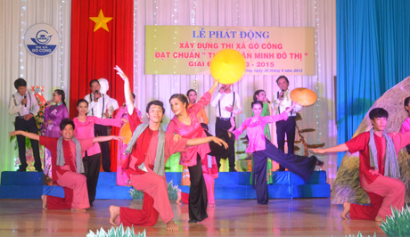 Lễ phát động diễn ra tối ngày 26-9.