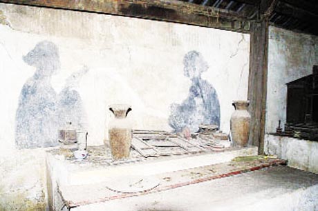 Bức song ảnh của Phạm Đăng Thuật (trái) và công chúa Quy Đức . Ảnh: Tư liệu