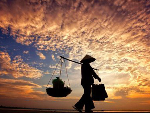 "Thơ hay về Mẹ" - Tiếng lòng tri ân!