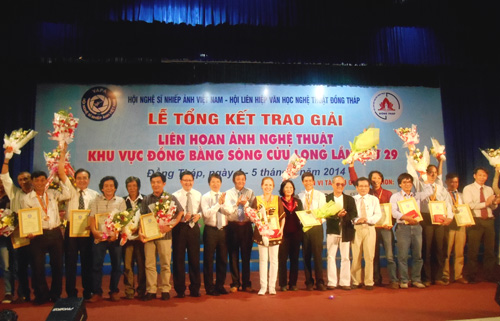 Các tác giả đoạt giải cao tại Liên hoan