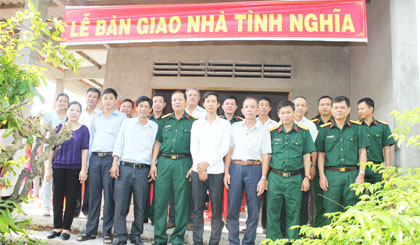 Trong các cuộc kháng chiến cứu nước giải phóng dân tộc và thực hiện nhiệm vụ bảo vệ Tổ quốc, quân và dân Tiền Giang đã phát huy truyền thống kiên cường, bất khuyất