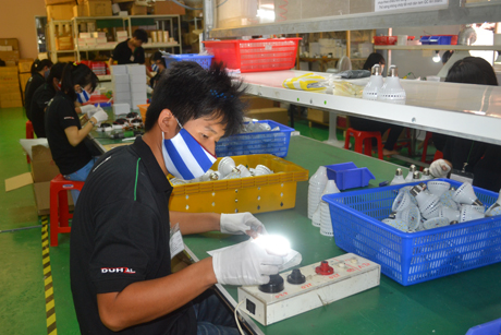 Sản phẩm của Công ty cổ phần Công nghiệp và Thiết bị chiếu sáng Duhal.