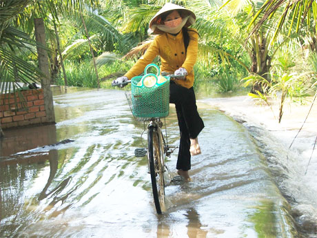 Triều cường bất thường là một trong những dấu hiệu của BĐKH.