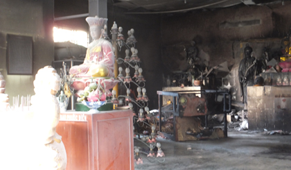 chùa Quan Âm Các bị “bà hỏa” ghé thăm