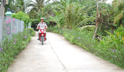 Đường bê tông Bà Gòn, dài 1,2 km, ấp Hiệp Ngãi ( kinh phí 400 triệu, Nhà nước 150 triệu, phần còn lại nhân dân đóng góp).