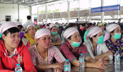 Tuyên truyền, nâng cao nhận thức cho người lao động