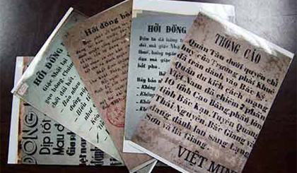 Họa bản báo Việt Nam Độc Lập - cơ quan tuyên truyền của Việt Minh Cao-Bắc-Lạng, năm 1945. (Ảnh: Bảo tàng Lịch sử Quốc gia)