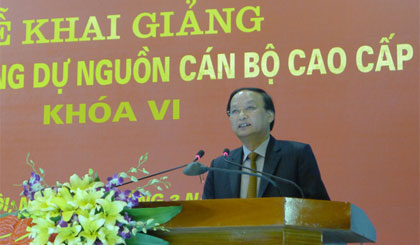 Đồng chí Tô Huy Rứa phát biểu tại buổi lễ.Ảnh: HM