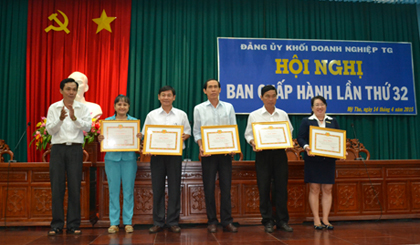 Các tập thể được khen thưởng qua 4 năm thực hiện Chỉ thị 03-CT/TW của Bộ Chính trị.