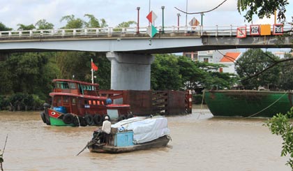 Cầu Chợ Gạo cũ trước khi được phá bỏ. Ảnh: Phương Mai