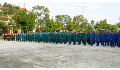 Lễ ra quân huấn luyện lực lượng tự vệ cơ quan, xã, phường tại Bộ Chỉ huy Quân sự TP. Mỹ Tho. Ảnh: Vân Anh