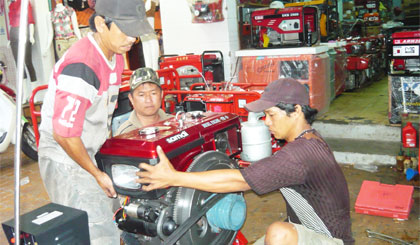 Máy phát điện đang thu hút người mua trong mùa nắng nóng hay cúp điện.