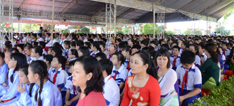 Quang cảnh tại lễ tưởng niệm.