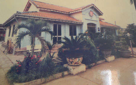 Bưu điện Gò Công trước Ao Pissin xưa.