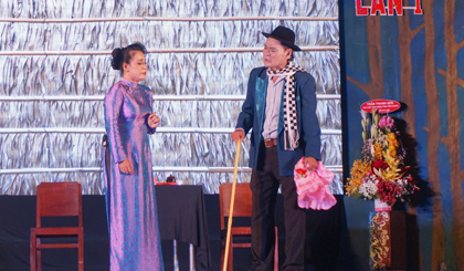 Trích đoạn cải lương “Tô Ánh Nguyệt” của Soạn giả Trần Hữu Trang.